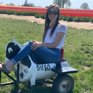 Meet your Posher, Skylar